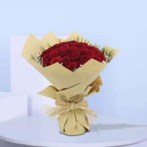 Hand Bouquet of Graceful Red Roses