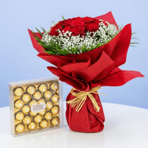 Bouquet of red roses with Chocolate