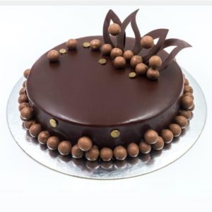 Bonbon Maltesers Cake online