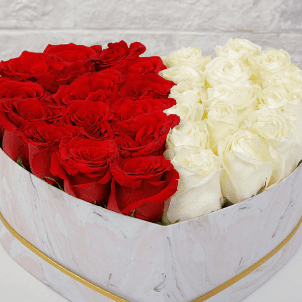 Red and White Roses bouquet