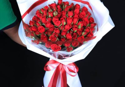 Spray Rose Bouquet online