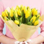 yellow-tulip-bouquet-2026_04