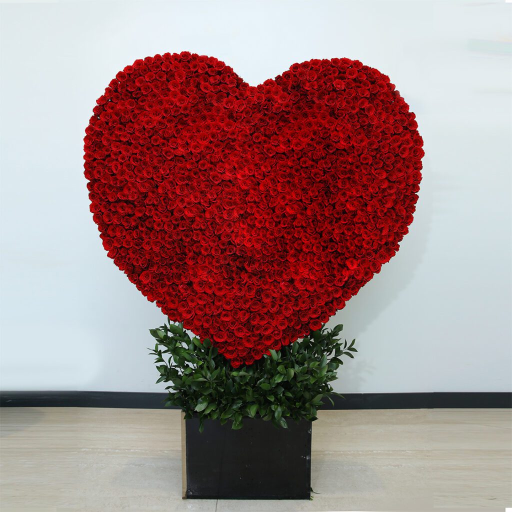 Personalized Red Roses Heart