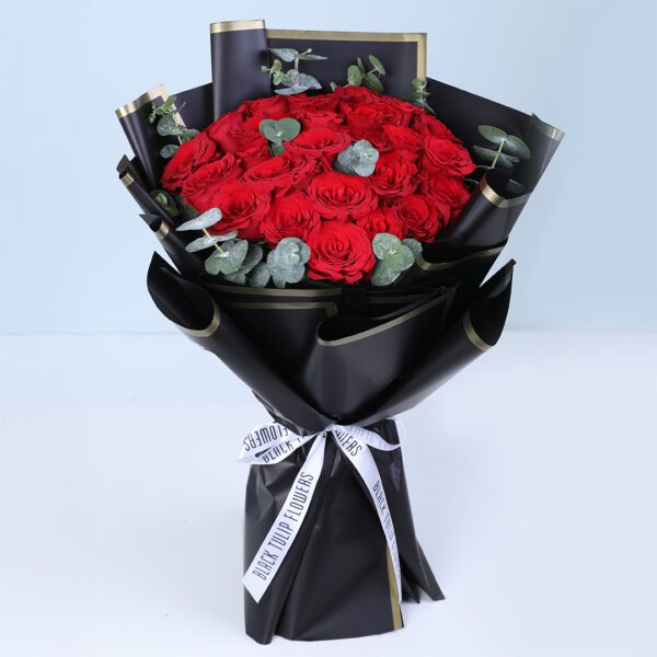 20-red-petals-of-love-bouquet