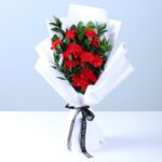 crimson-charm-carnation-ferrero-combo-bouquet_02