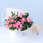 light-pink-carnation-ruscus-bouquet_03