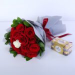 promise-of-love-roses-and-ferrero