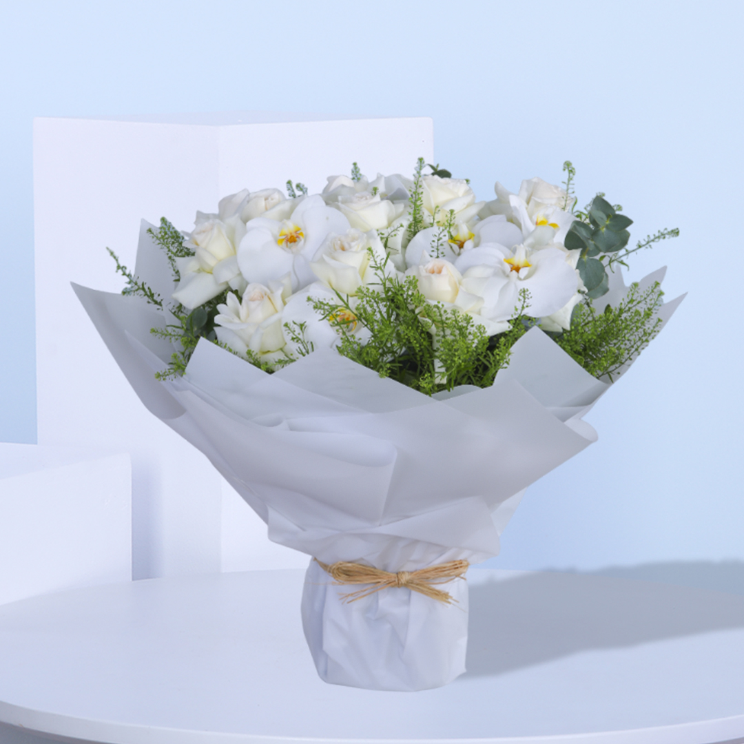 5 phalaopsis orchid flower and thalapsi green bouquet